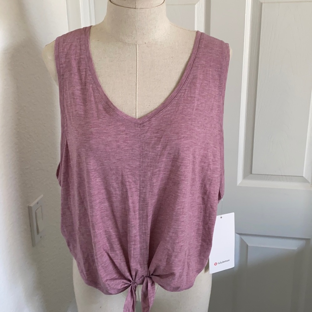 Lululemon Knot Gonna Fly Tank